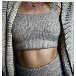 Everlane Charcoal Grey Wool Yak Blend Knit Cozy Stretch Crop Vest Tank Top Sz M